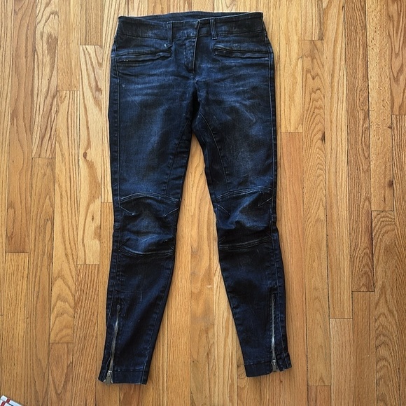 R13 sz 26 Moto Jean dark black wash, zips at ankles great condition - Picture 2 of 9